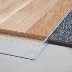 SCHIENE-V - Perfil cantonera para parquets o terrazo