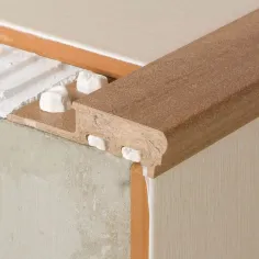 Novopeldaño Maxi - Perfiles para peldaños de composite - Negro