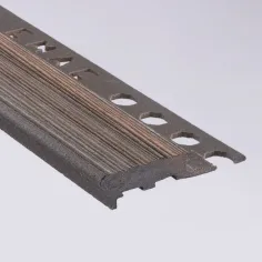 Novopeldaño MaxiSoho - Perfiles para peldaños de composite