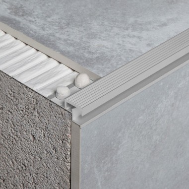 Novopeldaño Eclipse - Perfiles para peldaños en aluminio para luz LED